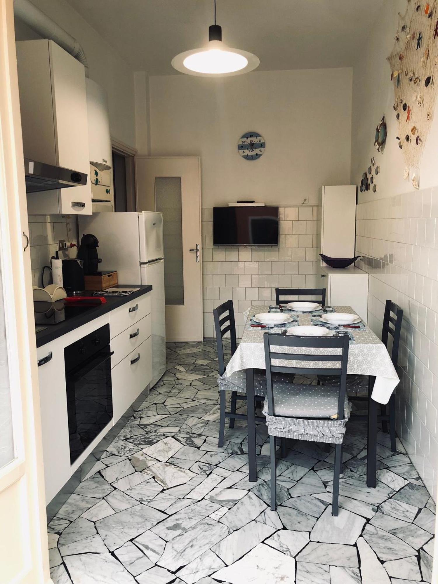 Casa Emma 400 Mt Dal Mare Apartment Spotorno Exterior foto